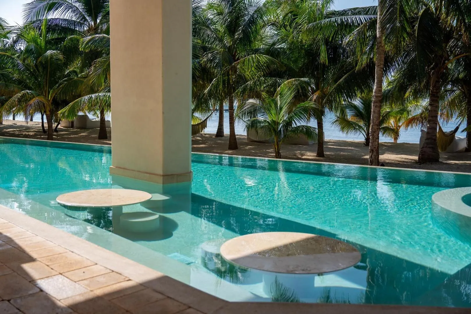 Private Rooftop Honeymoon Suite W/ Private Jacuzzi Isla Mujeres